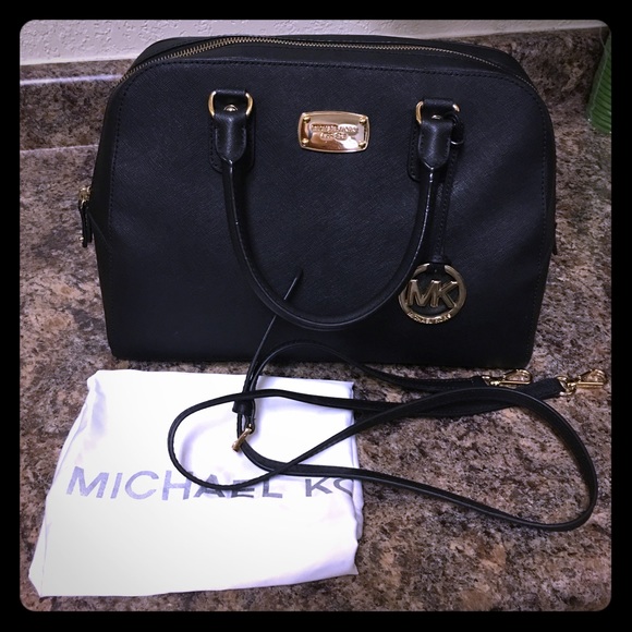 Michael Kors Handbags - Michael Kors Purse